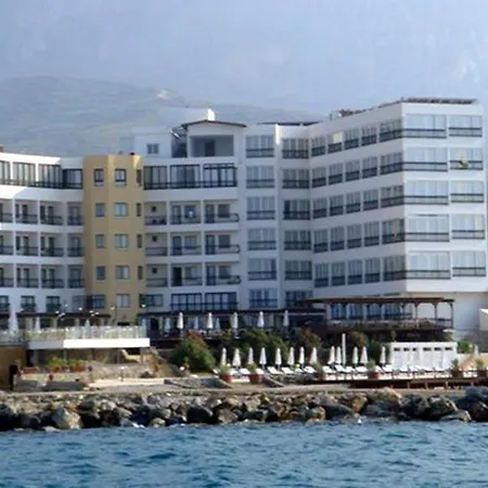 Green Holiday Village 4*